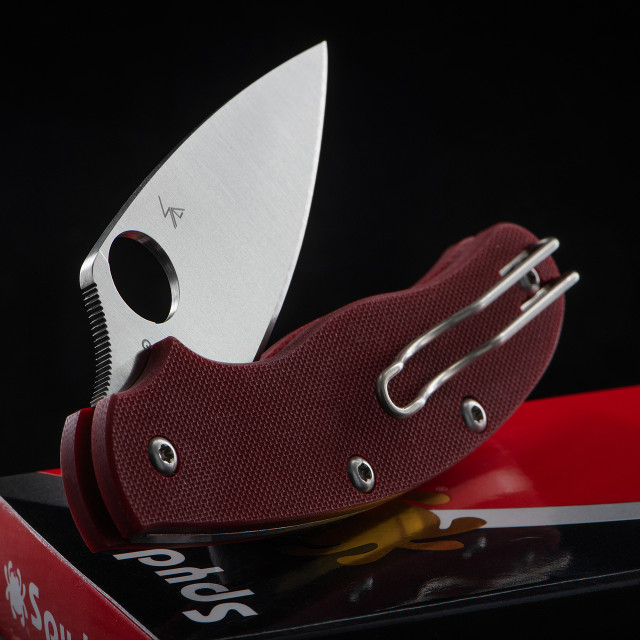 Front Page -Knives and tools spyderco 1